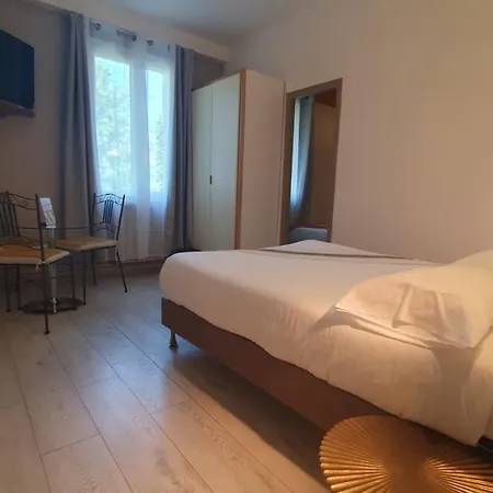 Otel Bergerie Du Chateau - Marival 2*