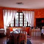 Bergerie Du Chateau - Marival ホテル 2*